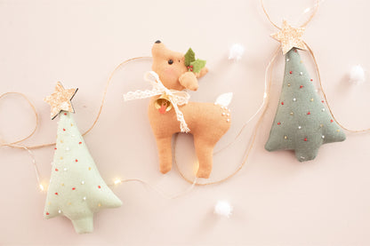 Christmas Deer Garland