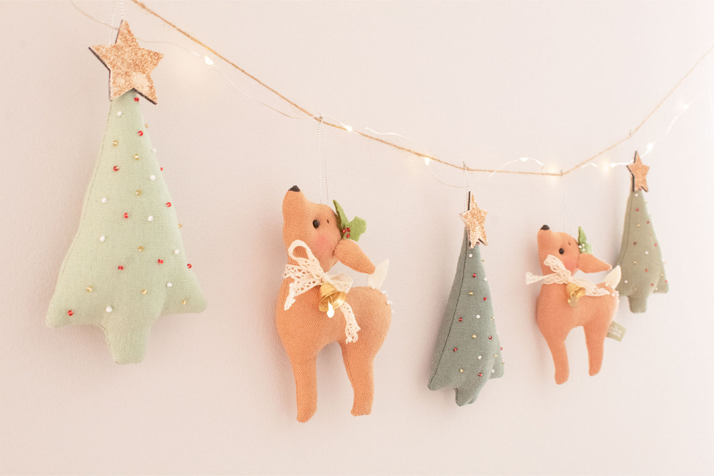 Christmas Deer Garland