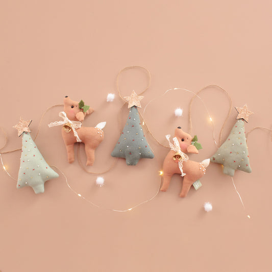 Deer and trees Christmas garland in organic linen with LED lights