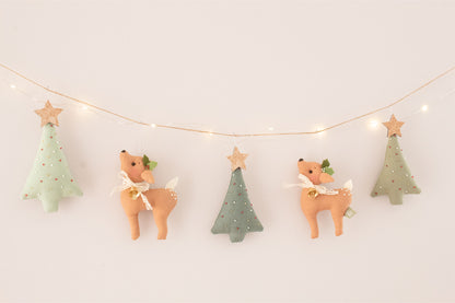 Christmas Deer Garland