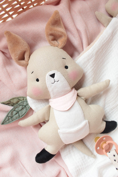 Newborn Gift Set – Little Kangaroo Hoppers