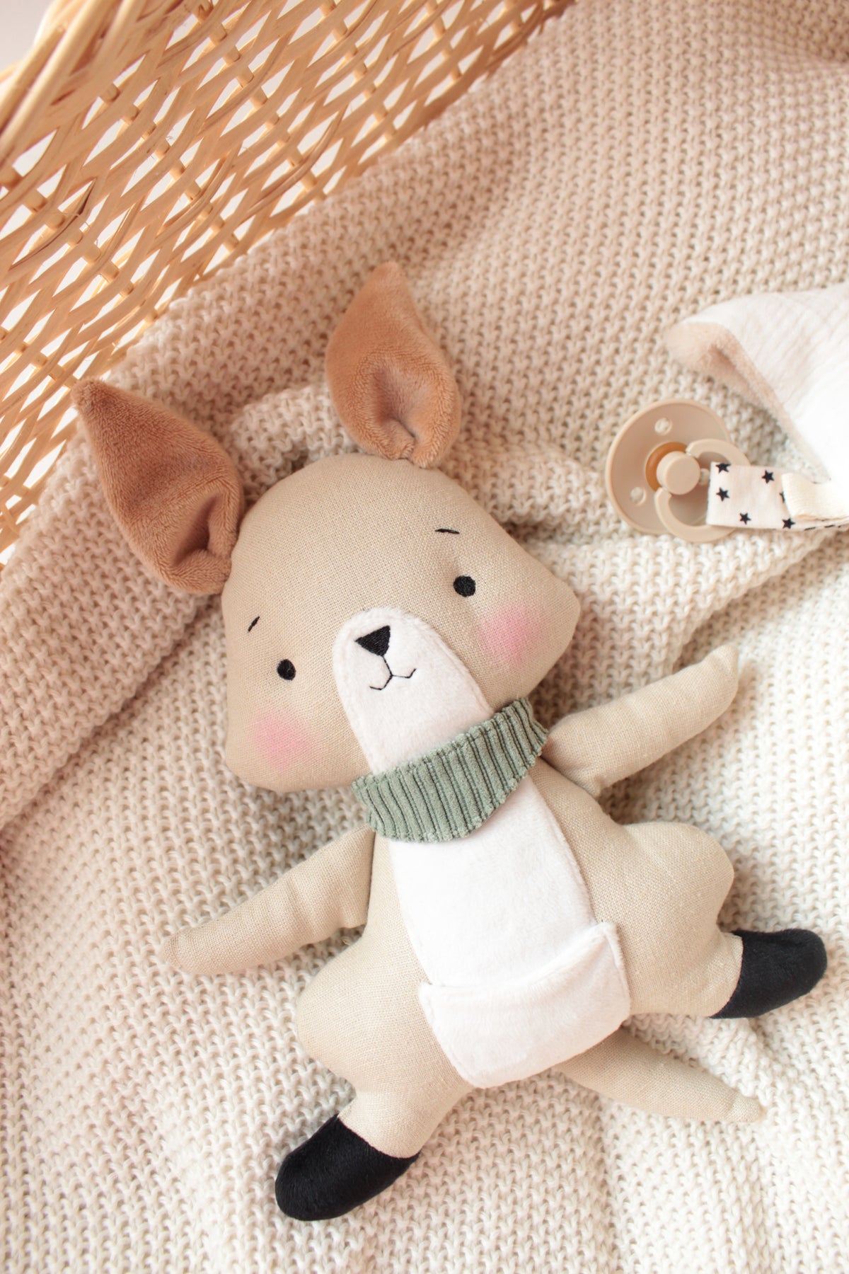 Newborn Gift Set – Kangaroo Pouch Cuddles