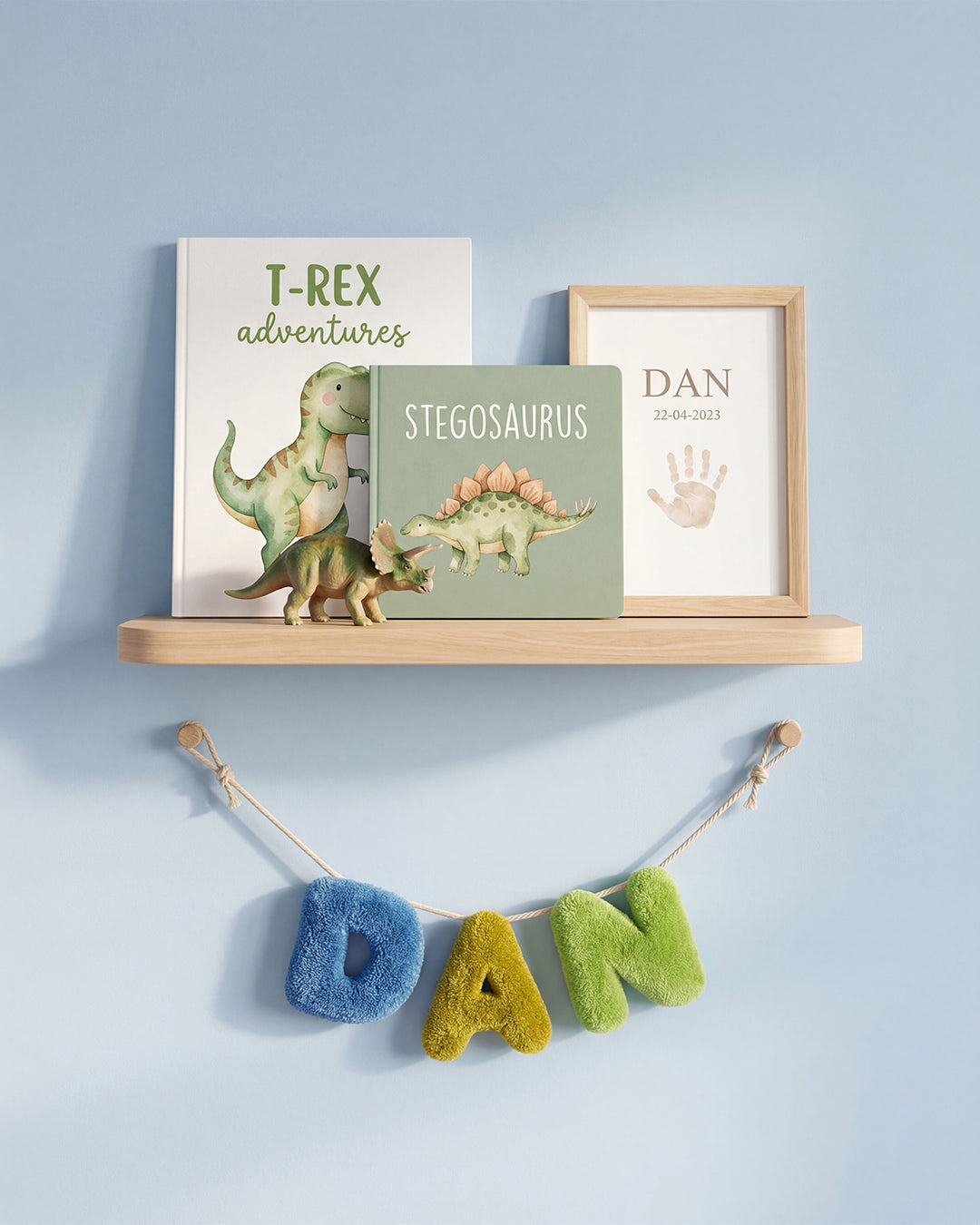 Custom Kids’ Name Nursery Garland – Tiny Tales (Goldie)