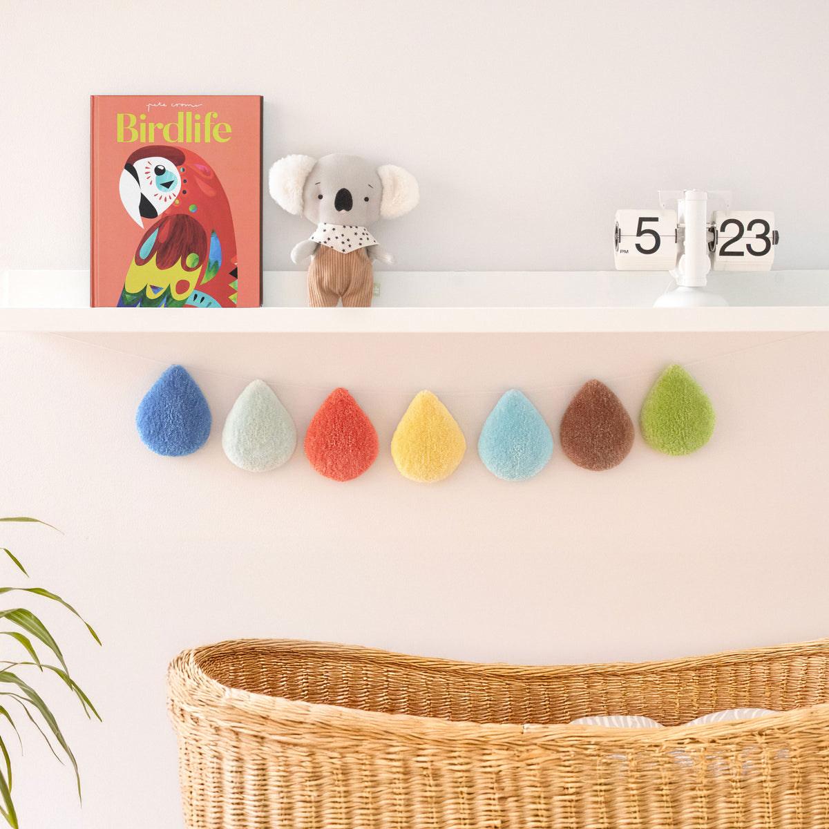 Custom Raindrop Nursery Garland –  Rainbow Showers