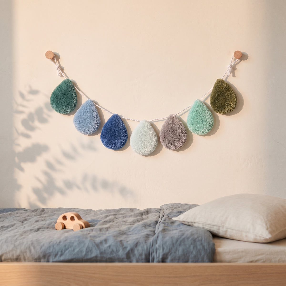 Boy’s Room Raindrop Garland – Little Thunder